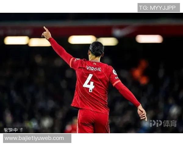 里瓦尔多分享范戴克球衣感慨荣幸收获世界最佳后卫的赠礼