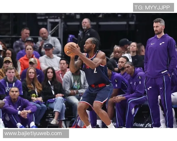 泰伦卢称赞莱昂纳德身体状态良好期待球队能持续保持最佳状态 泰伦卢称赞莱昂纳德身体状态良好期待球队能持续保持最佳状态