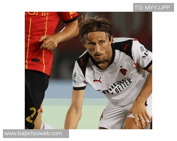 莫德里奇社媒庆祝胜利与榜首激情四溢为米兰加油助威 莫德里奇社媒庆祝胜利与榜首激情四溢为米兰加油助威